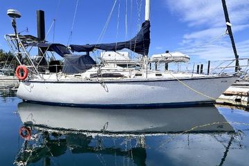1985 Hunter 34