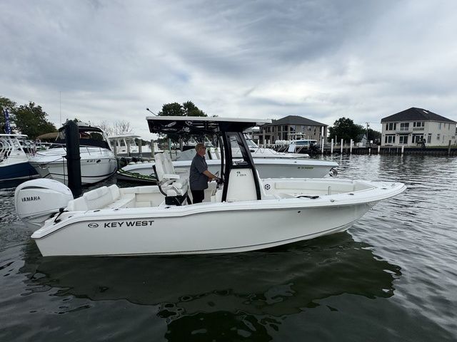 Key West 239 FS