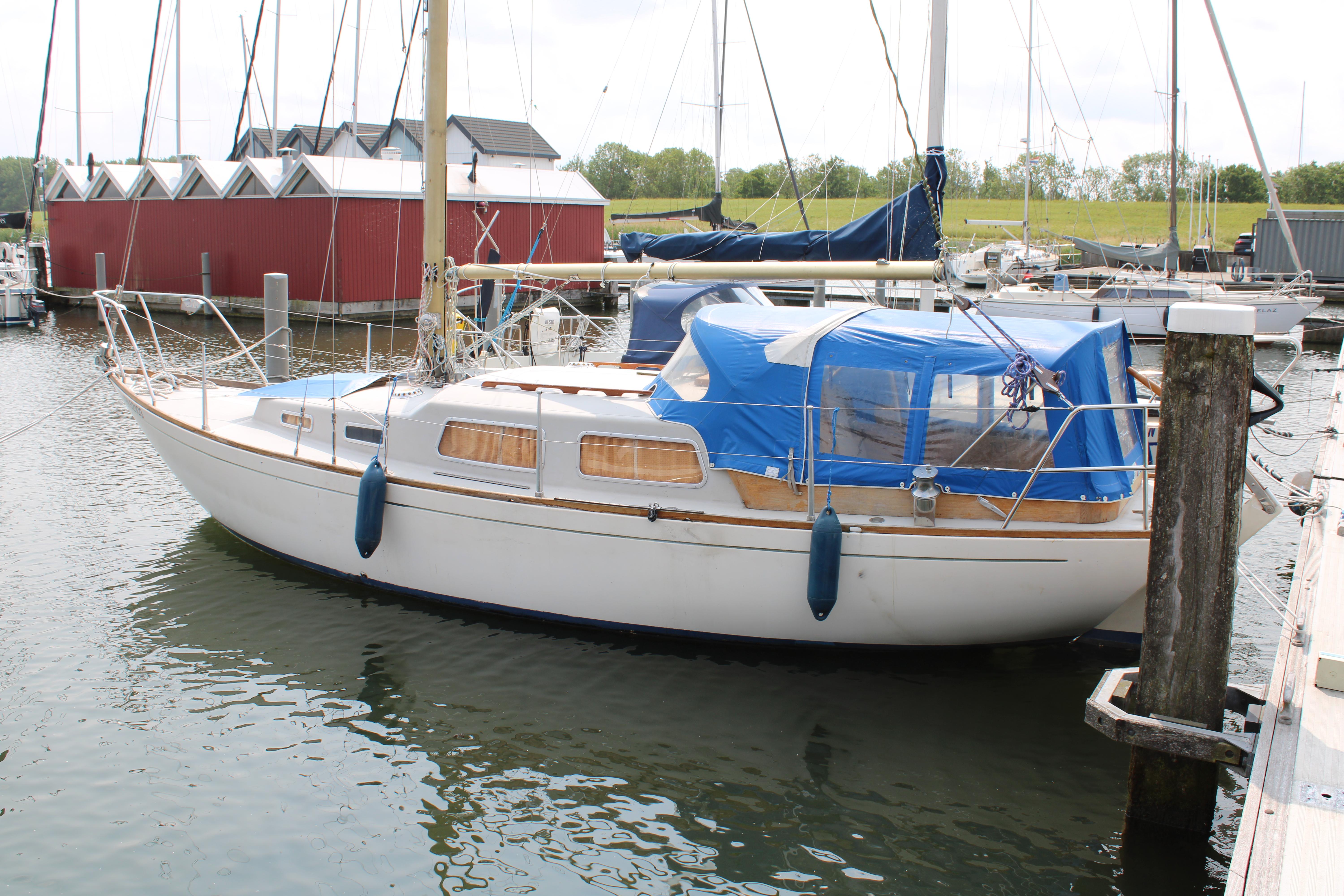 1969 Sailboat Great Dane 28
