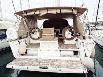 2017 Dufour 512 Grand Large