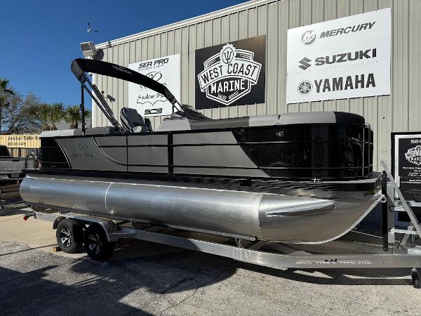 Veranda Relax VR22RC 2025 Veranda Relax VR22RC pontoon boat on trailer at West Coast Marine dealership.