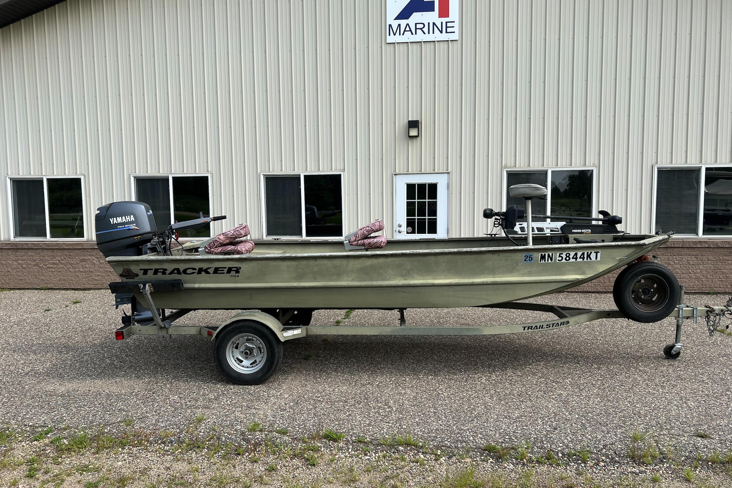 2011 Tracker 1754