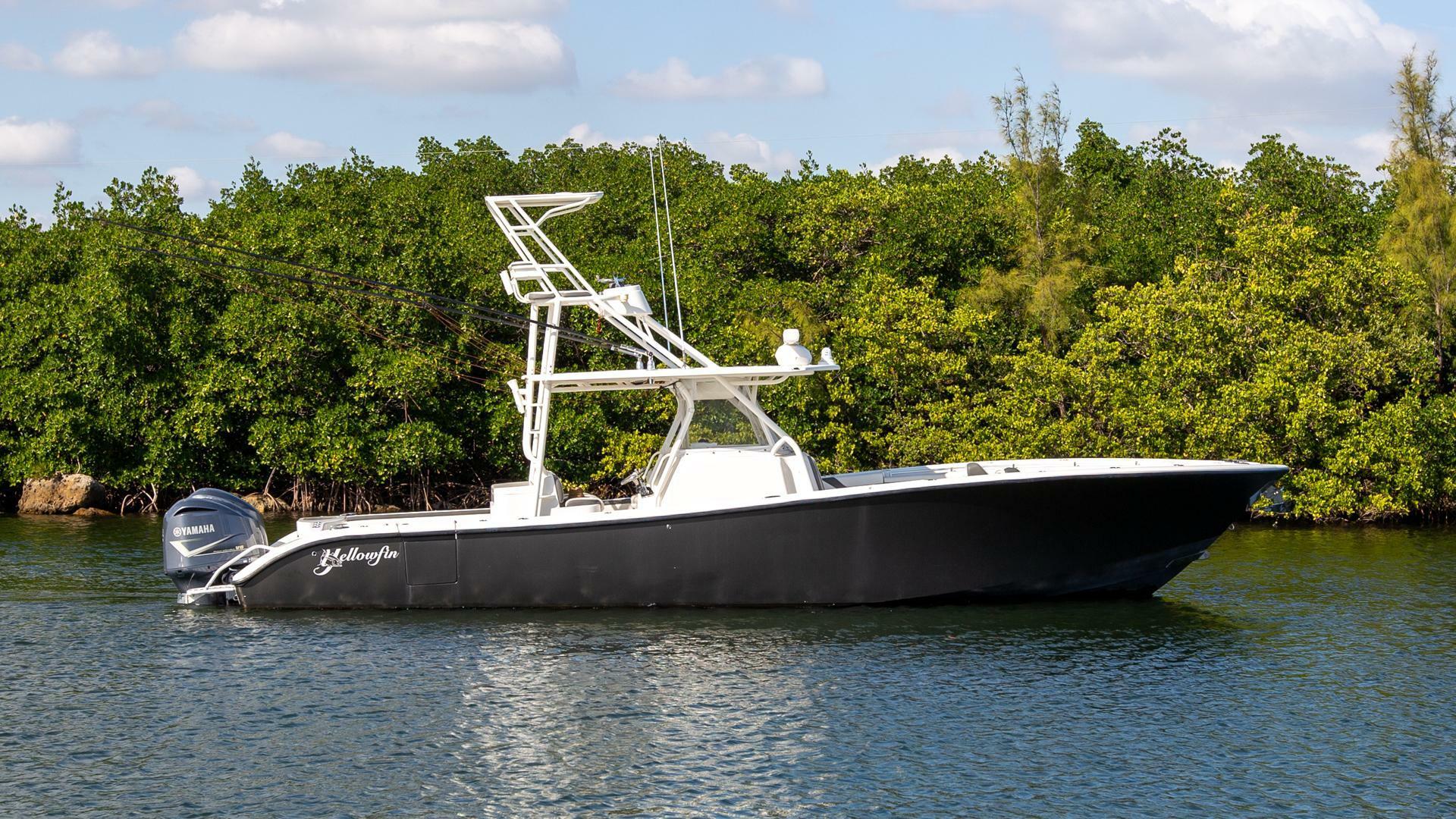 2015 Yellowfin 39 Offshore