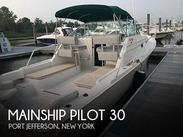 Mainship Pilot 30 2000 Mainship Pilot 30 for sale in Port Jefferson, NY