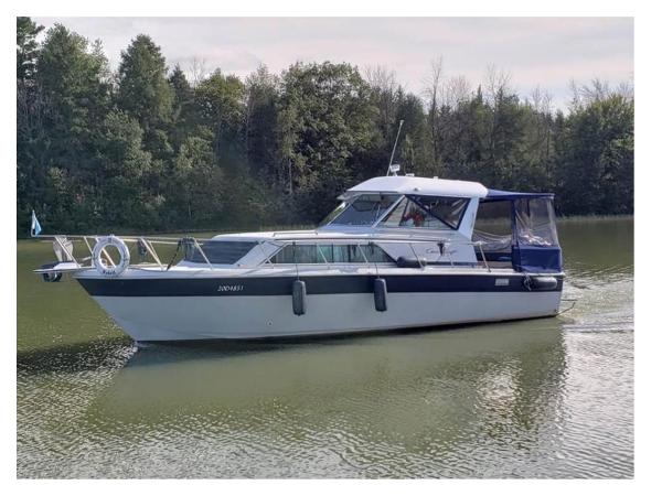 1987 Chris-Craft 290 SB Hard Top