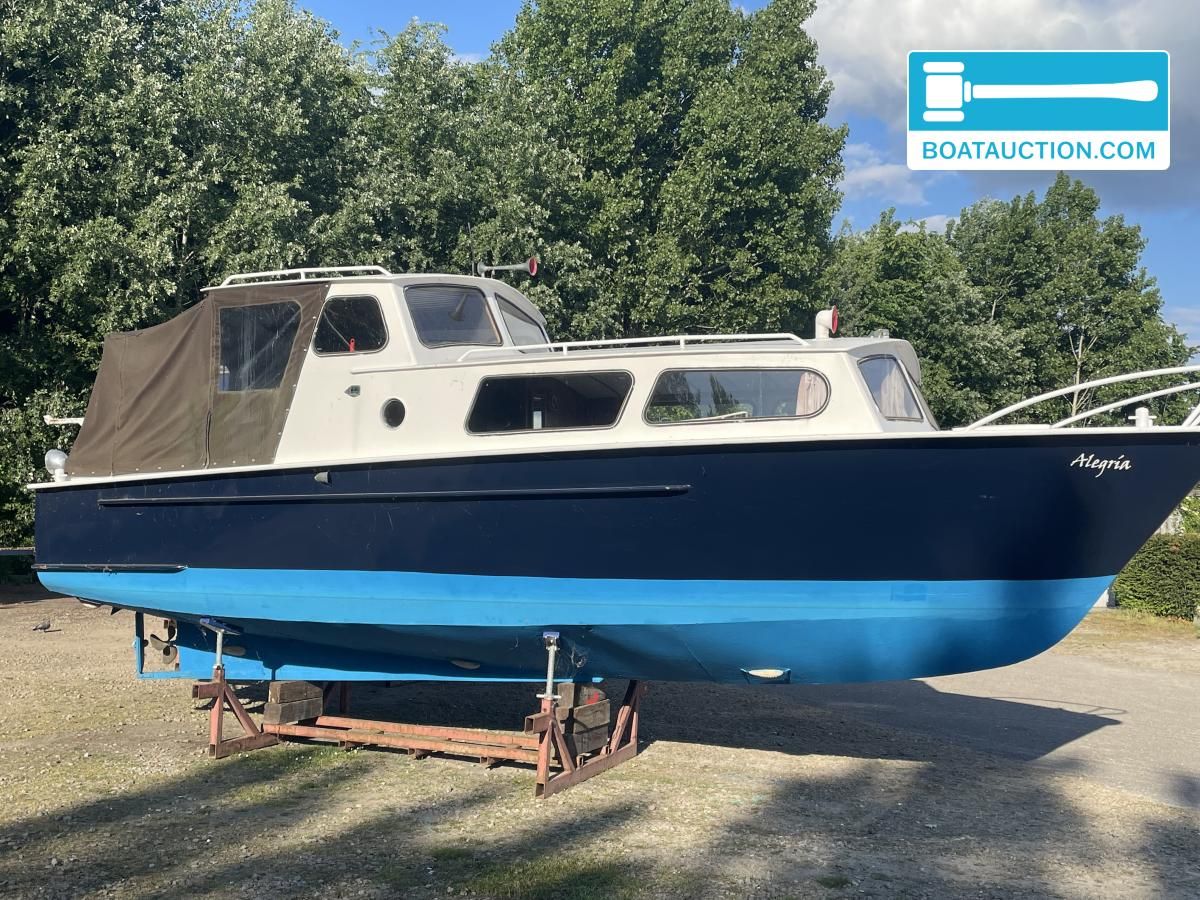 1974 Ariadne Kruiser