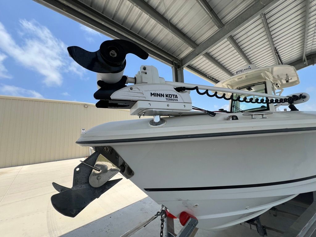 2019 Boston Whaler 280 Outrage