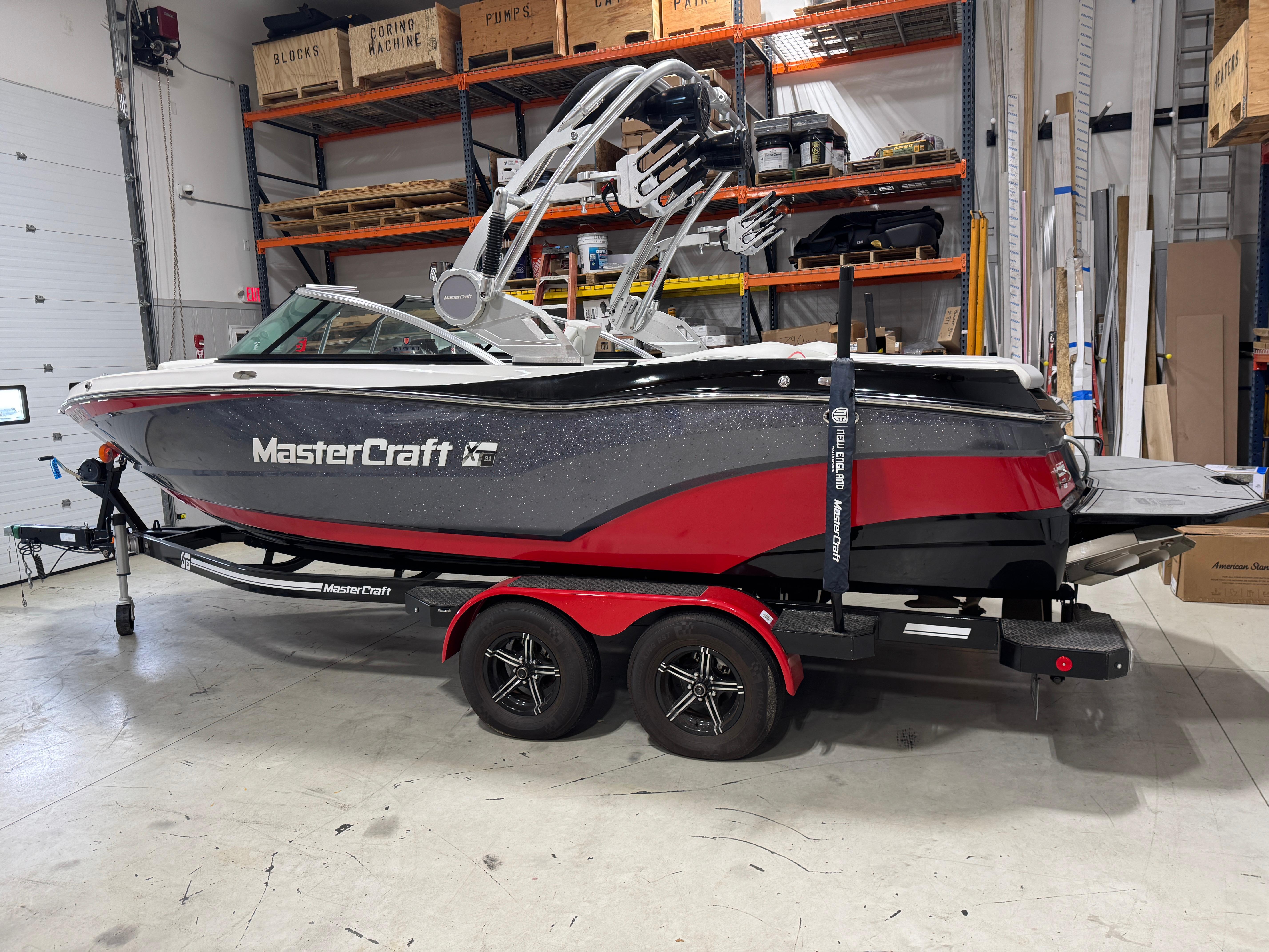 2021 MasterCraft XT21