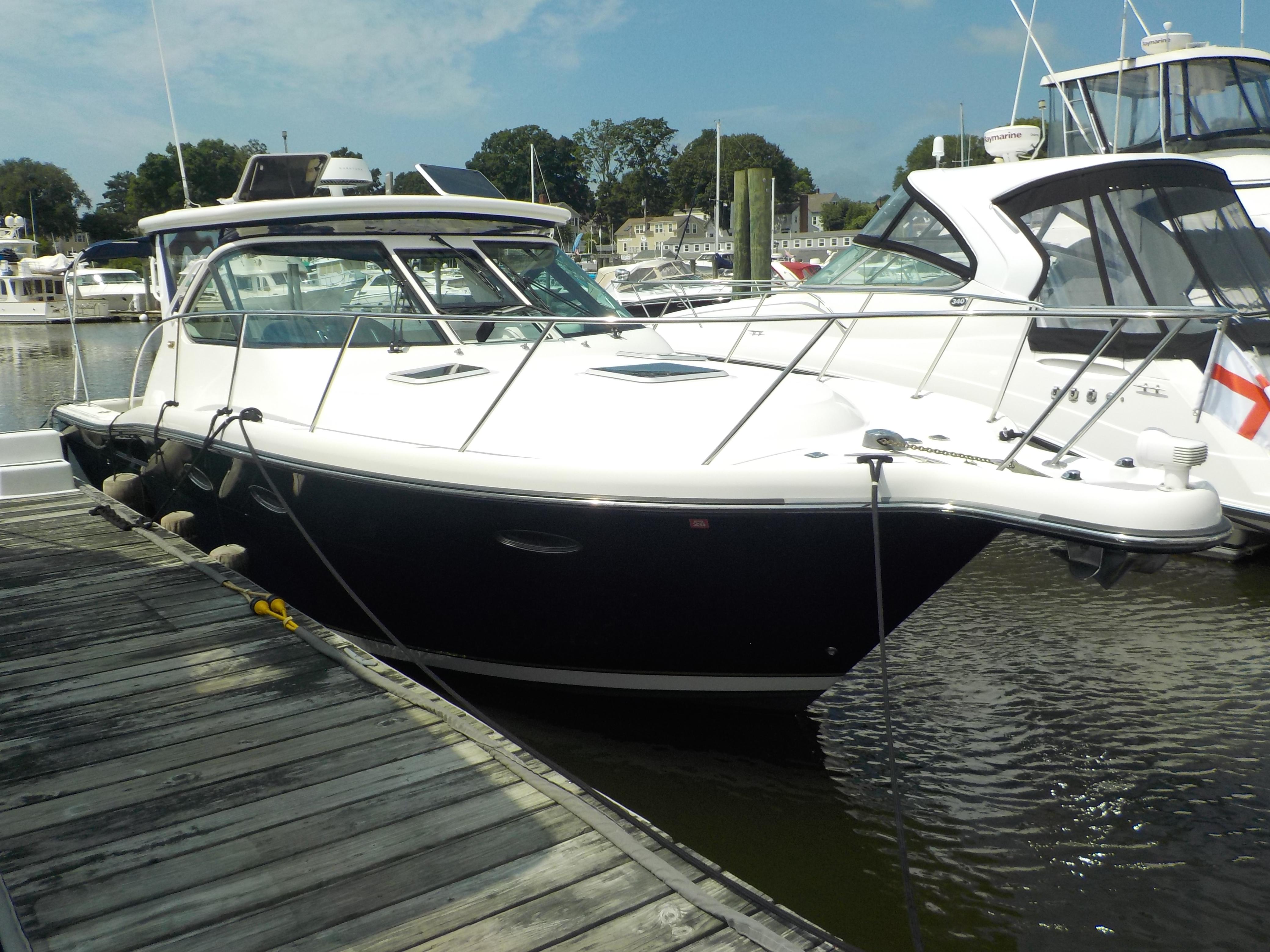 2005 Tiara Yachts 3200 Open