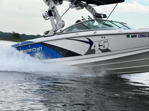 2011 MasterCraft X-45