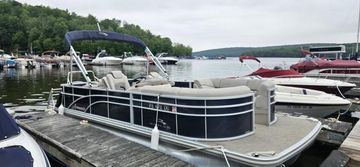 2018 Bennington 22 SCWX