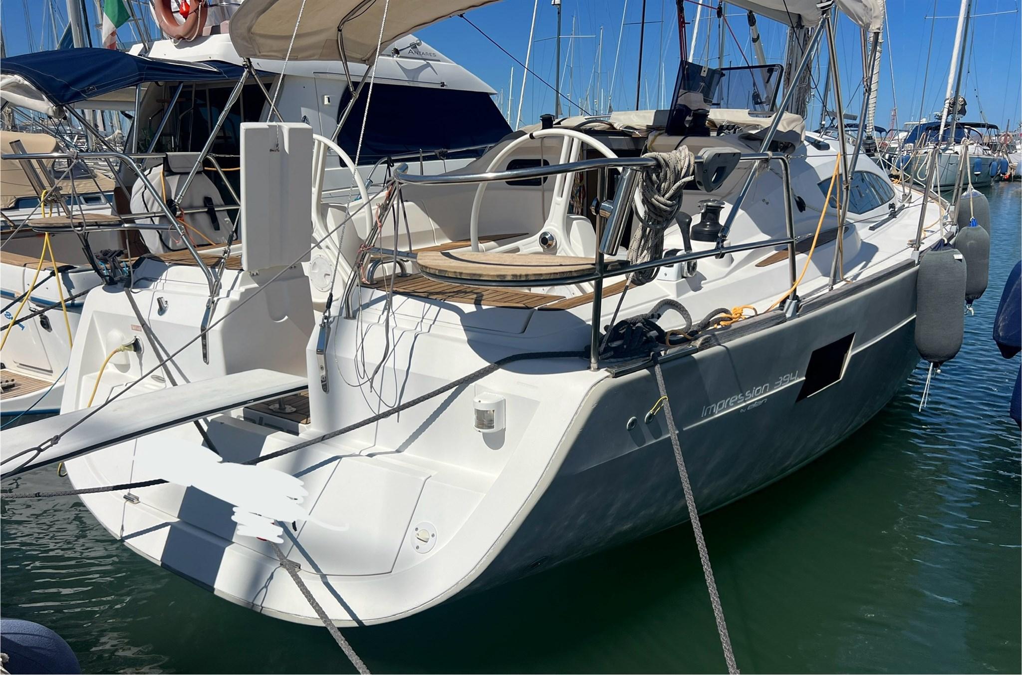 2012 Custom Elan Line 394 IMPRESSION