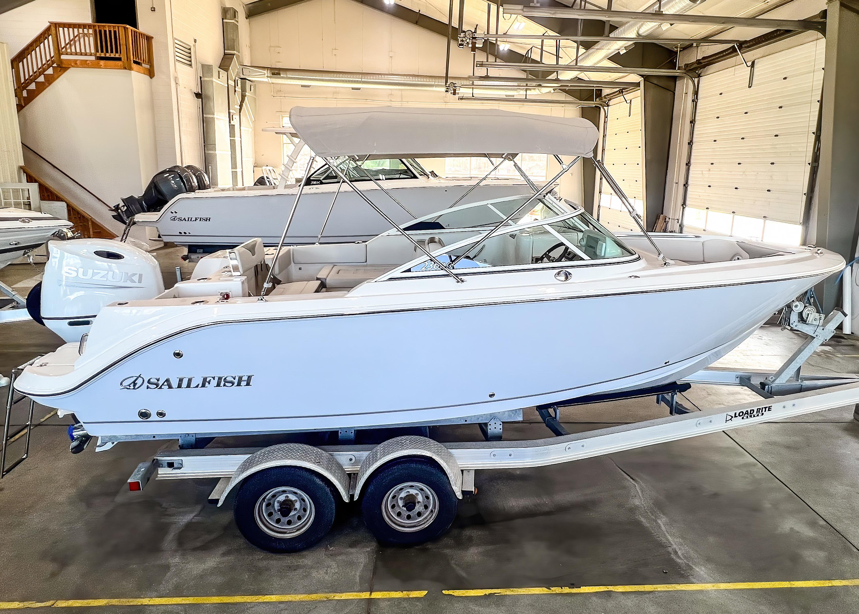 Sailfish 236 DC