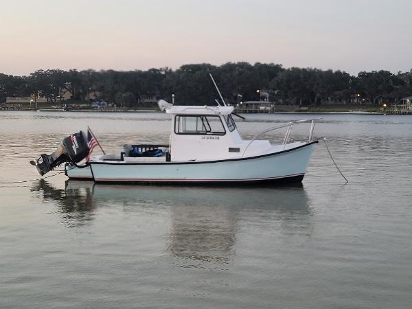 Old-School Tuna Fishing - Montauk Yacht Sales