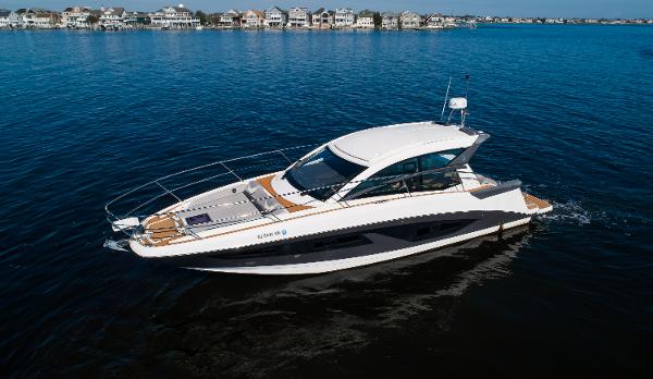 2021 Beneteau Gran Turismo 36
