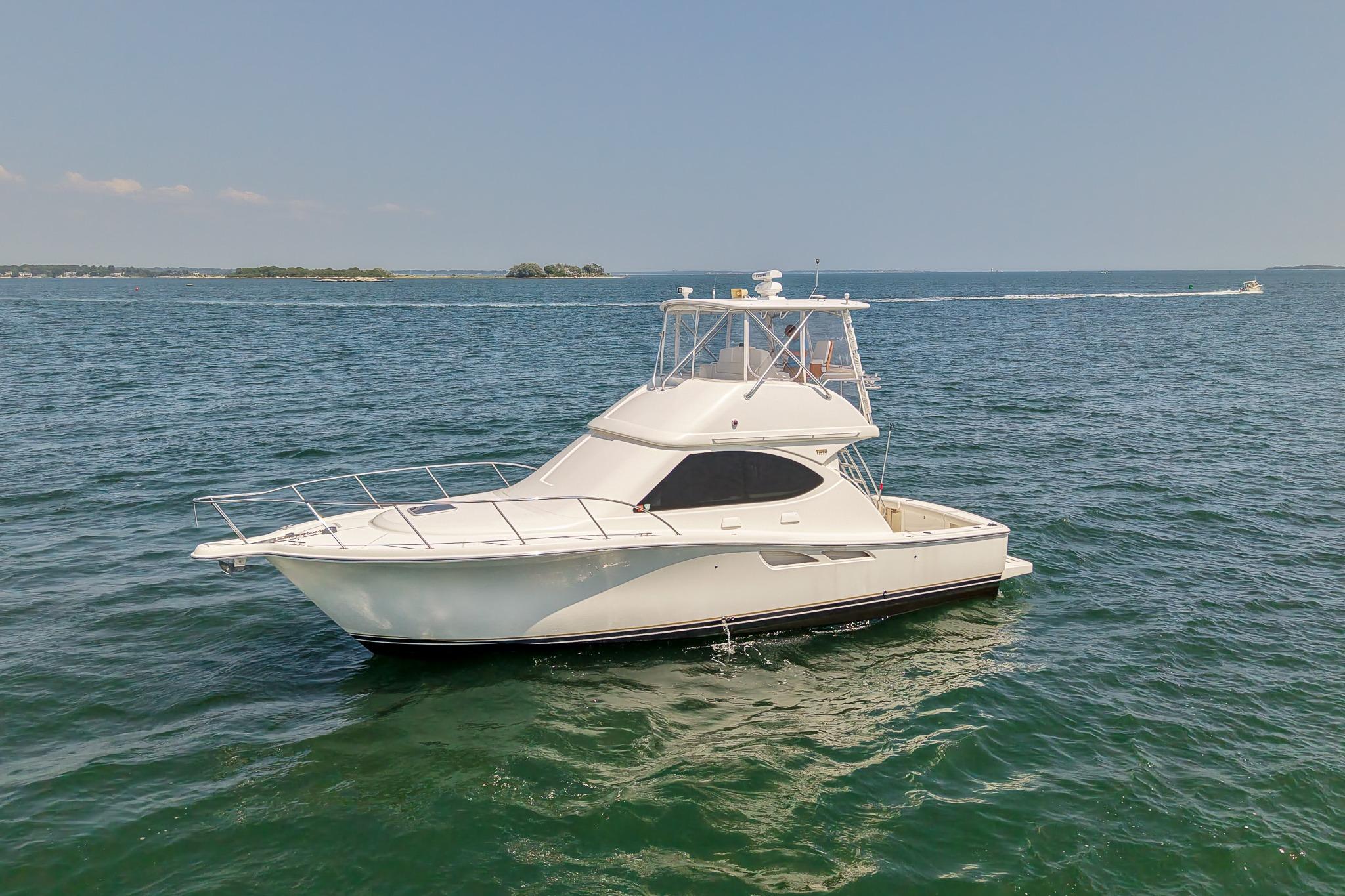 2006 Tiara Yachts 3900 Convertible