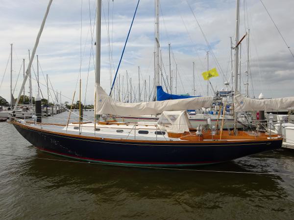 1964 Hinckley Bermuda 40 Custom