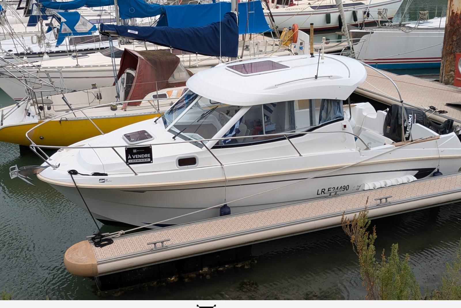 2010 Beneteau Antares 750 HB
