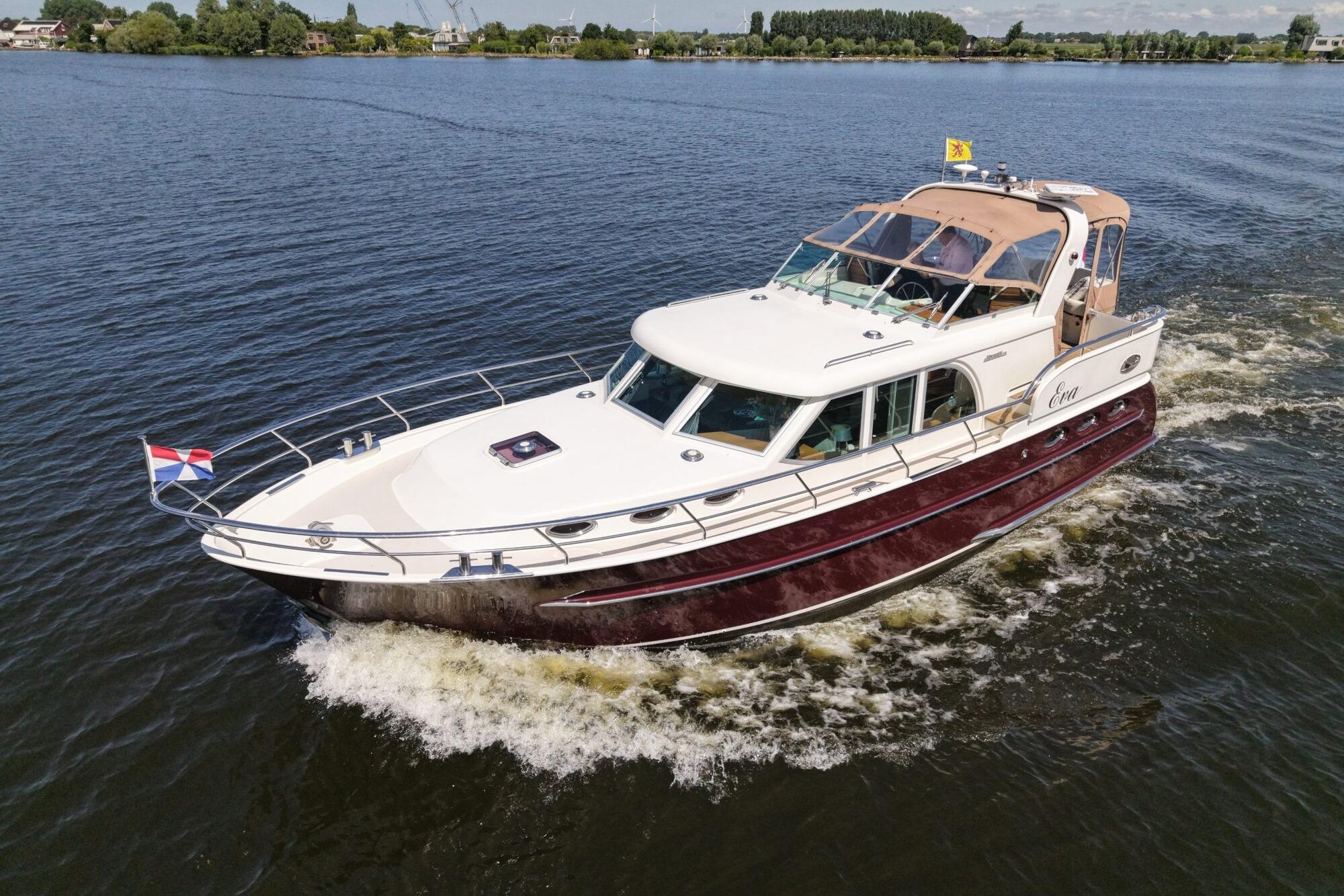 2005 Vivante 42 AK