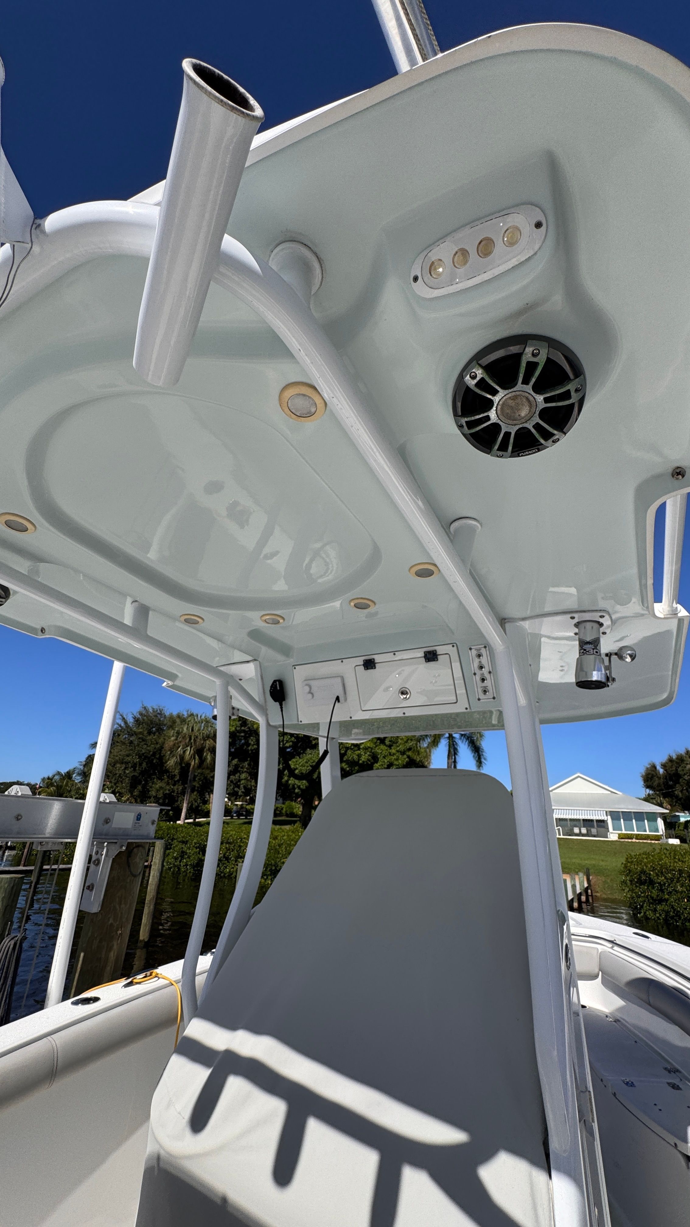 2019 Sea Pro 259 Center Console