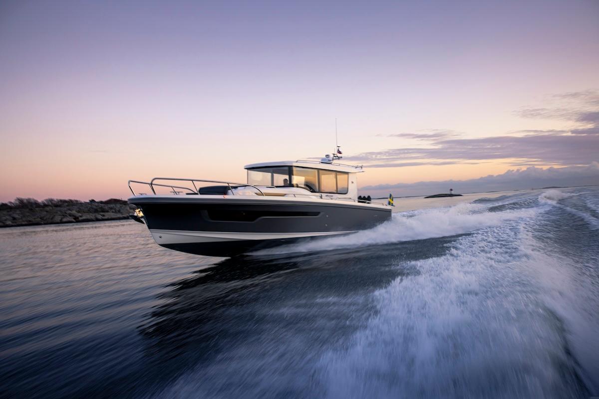 2025 Nimbus C11 INBOARD 2xD4 320