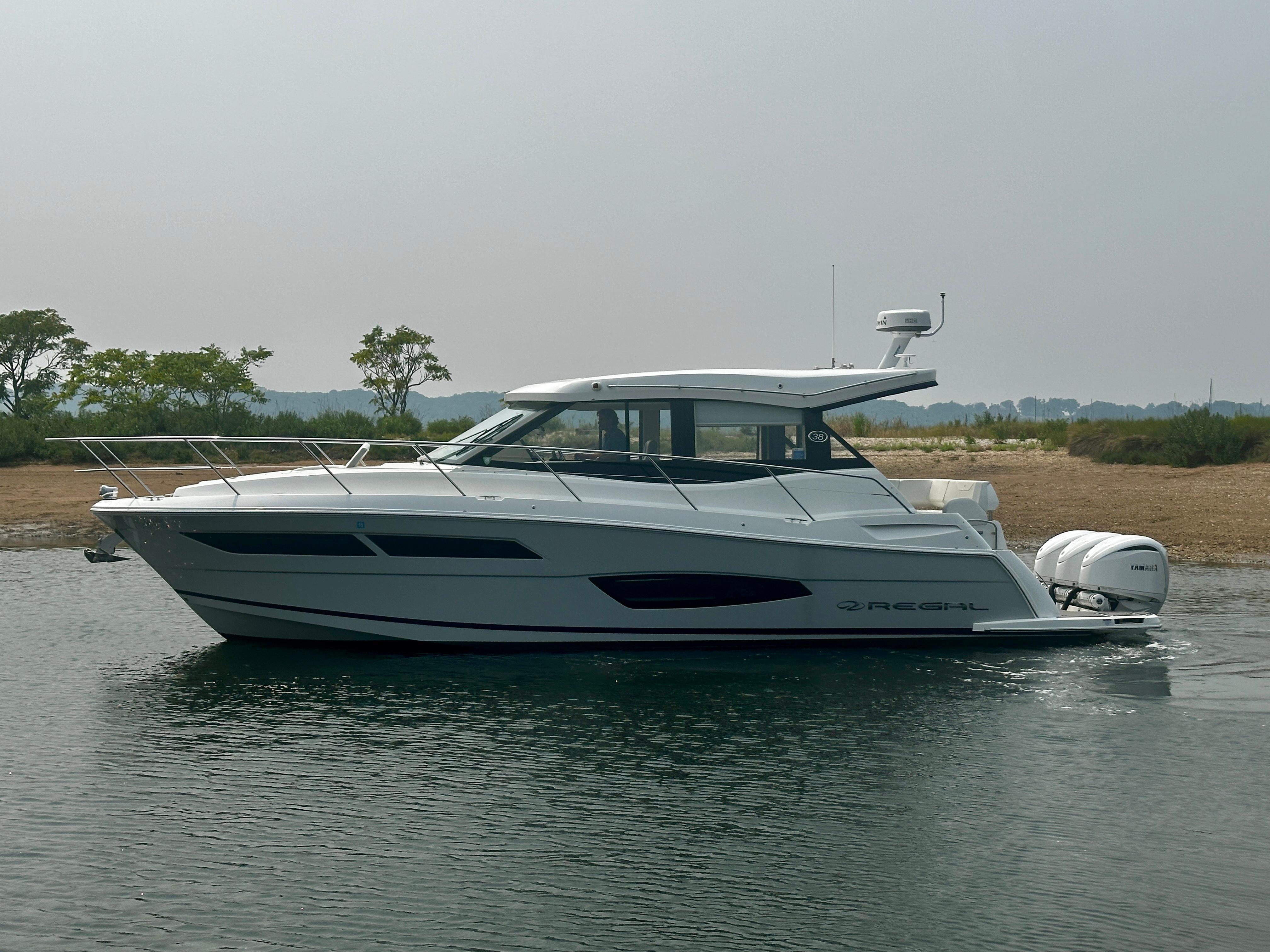 2022 Regal 38 XO