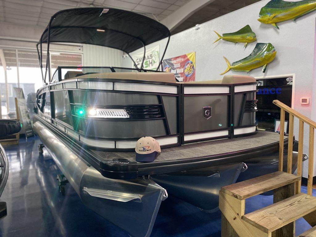 Godfrey Marine AquaPatio 256 SBW Twin