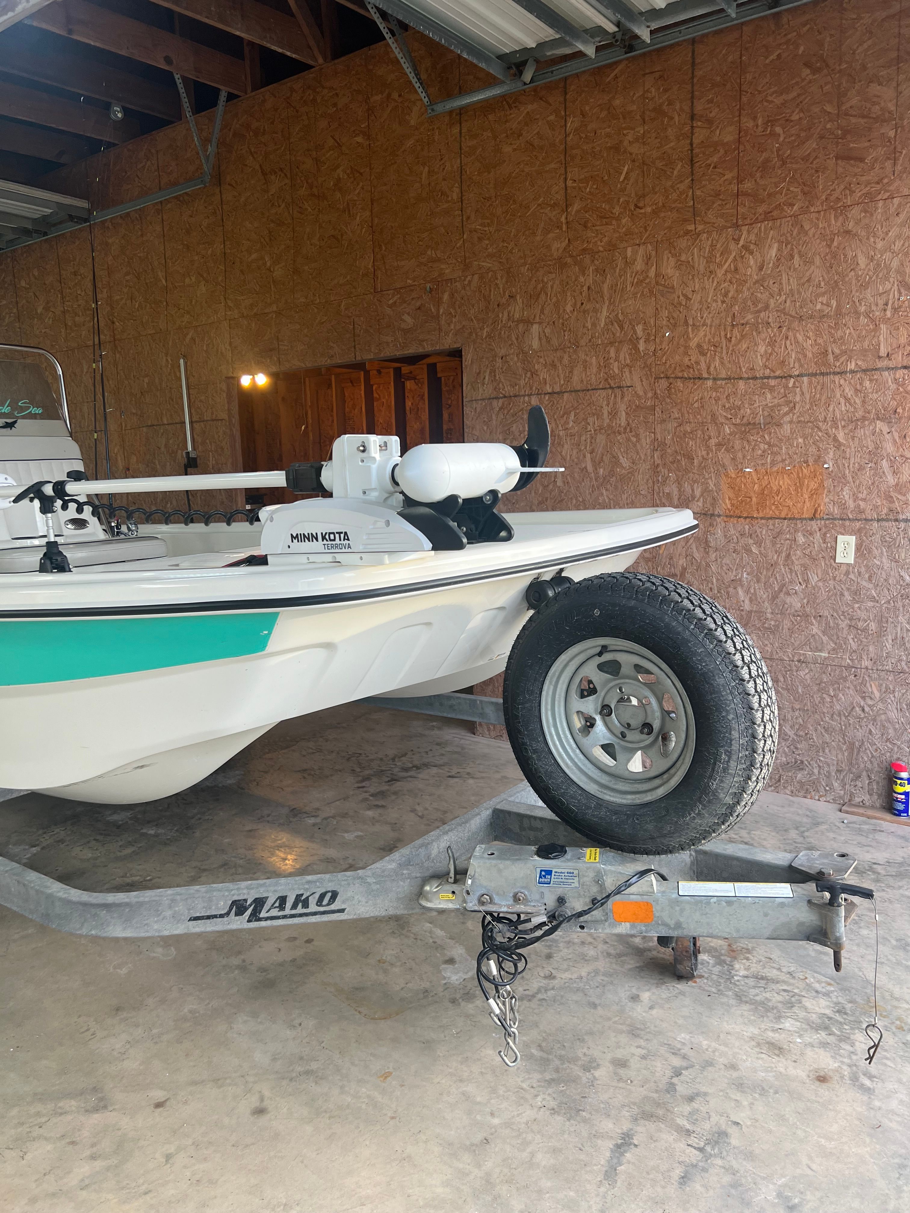2017 Mako Pro Skiff 19 CC