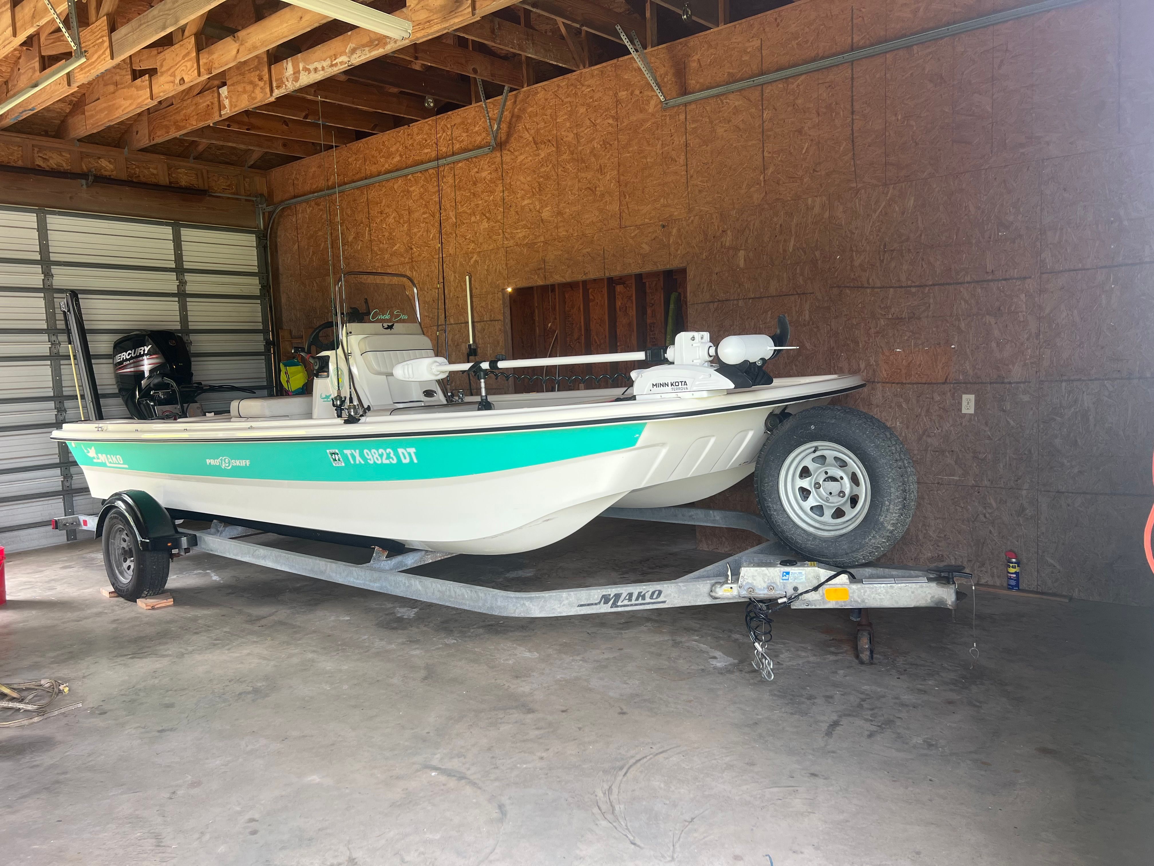 2017 Mako Pro Skiff 19 CC