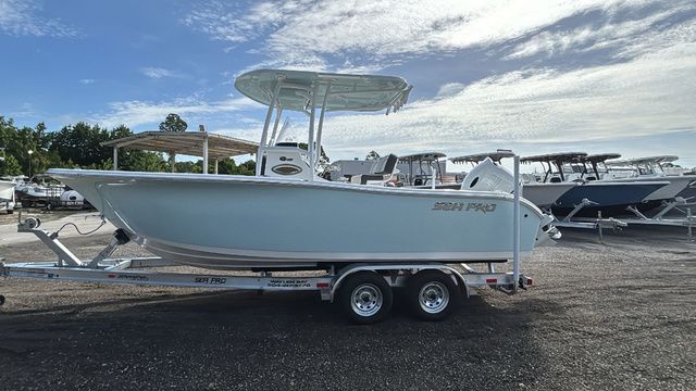 2025 Sea Pro 222 CC