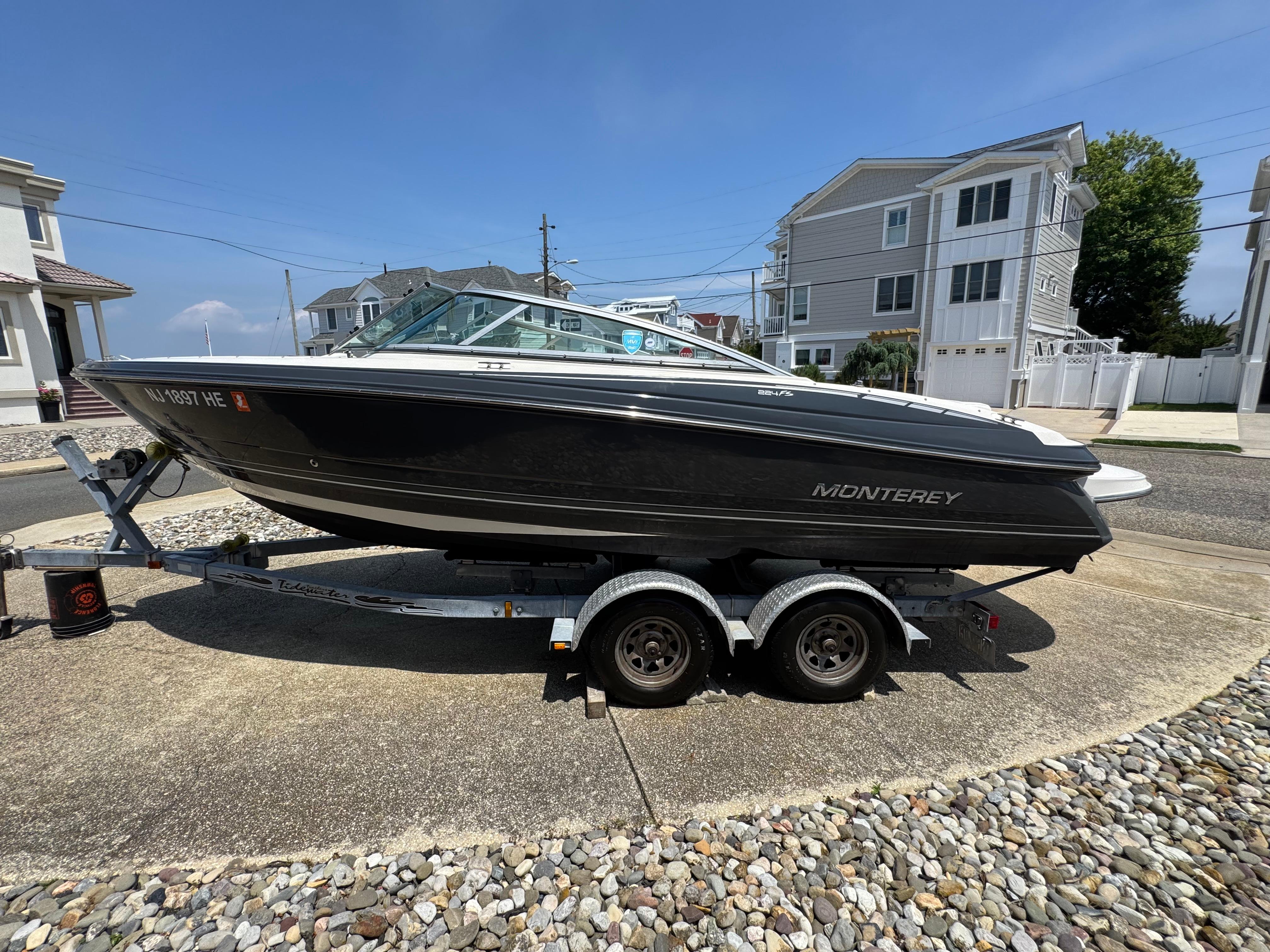 2013 Monterey 224 FS