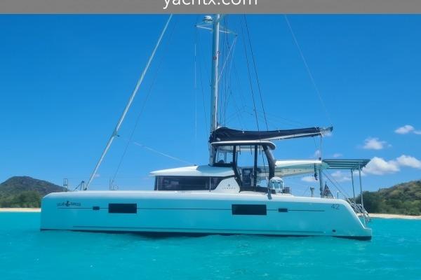 2018 Lagoon 42