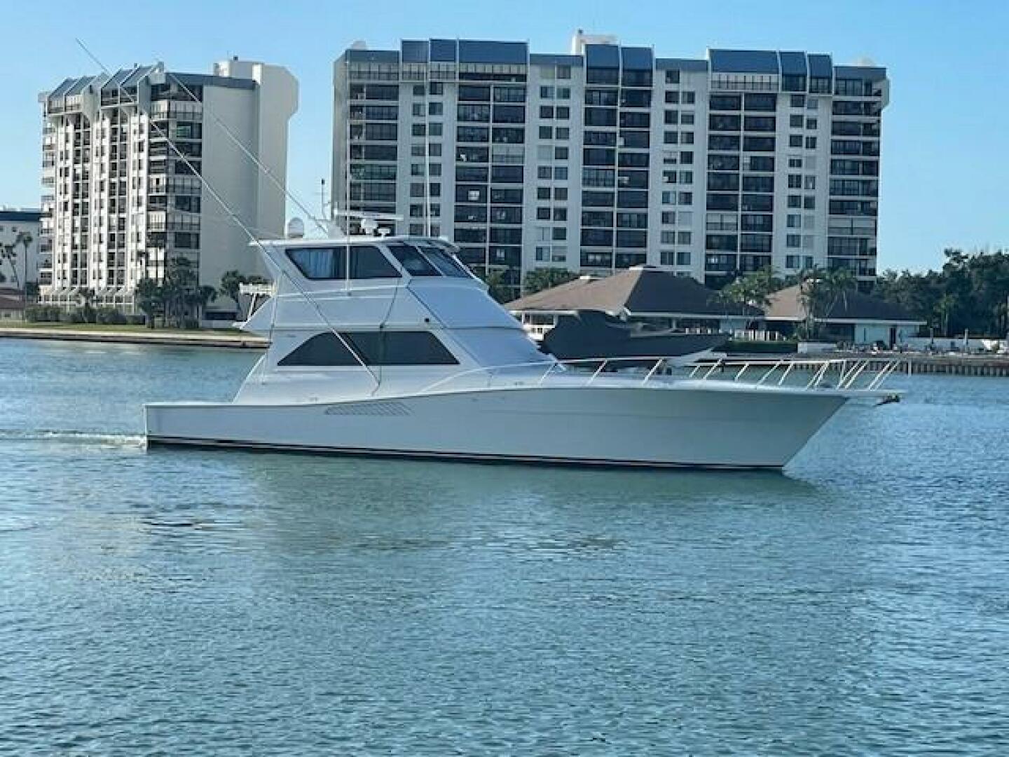 2000 Viking 58 Convertible