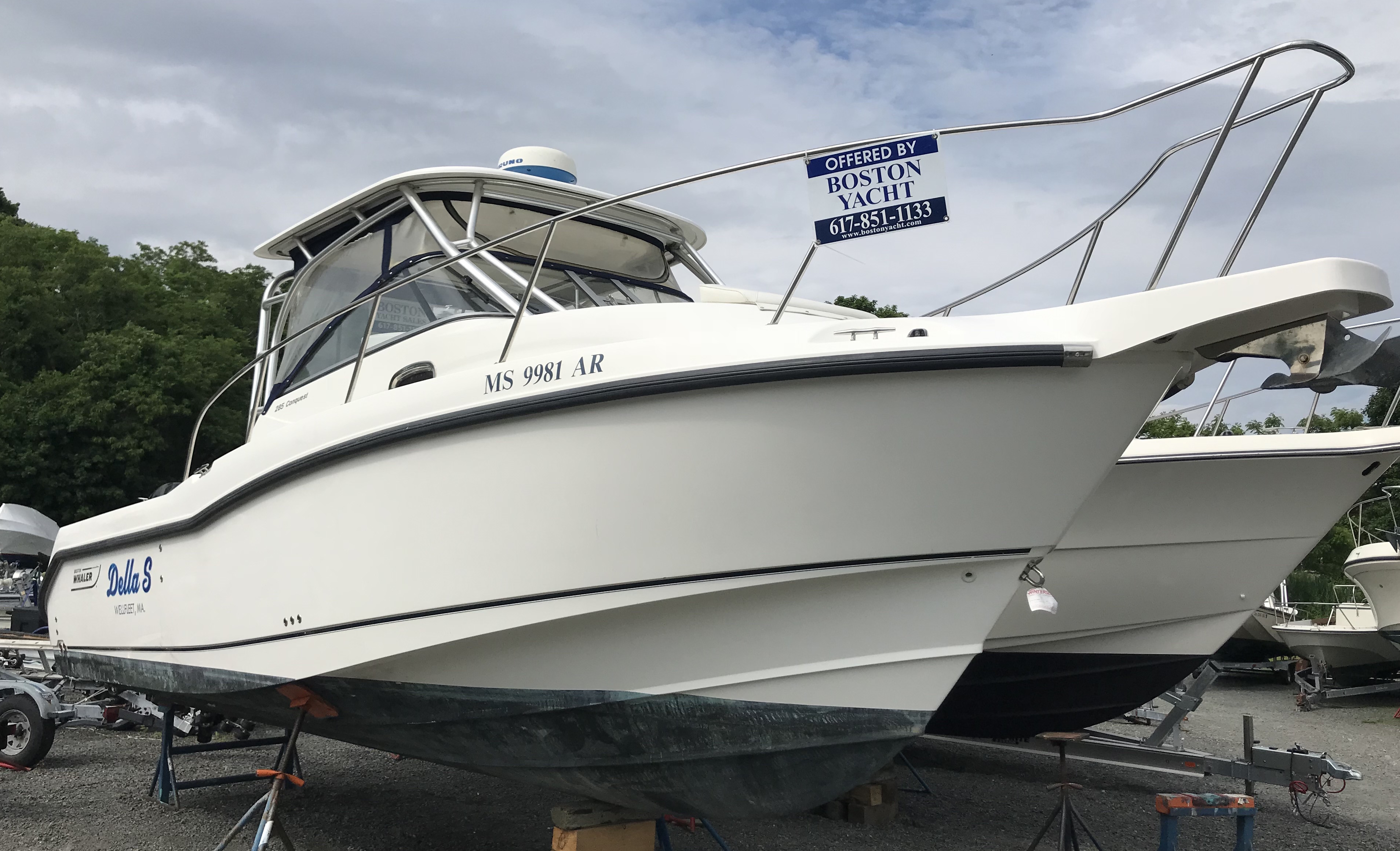 Boston Whaler 285 Conquest boats for sale