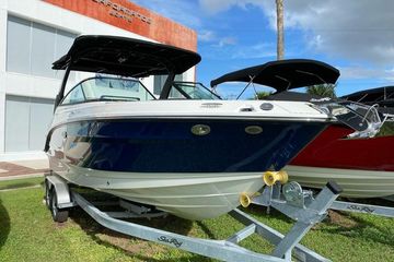 2024 Sea Ray SLX 260