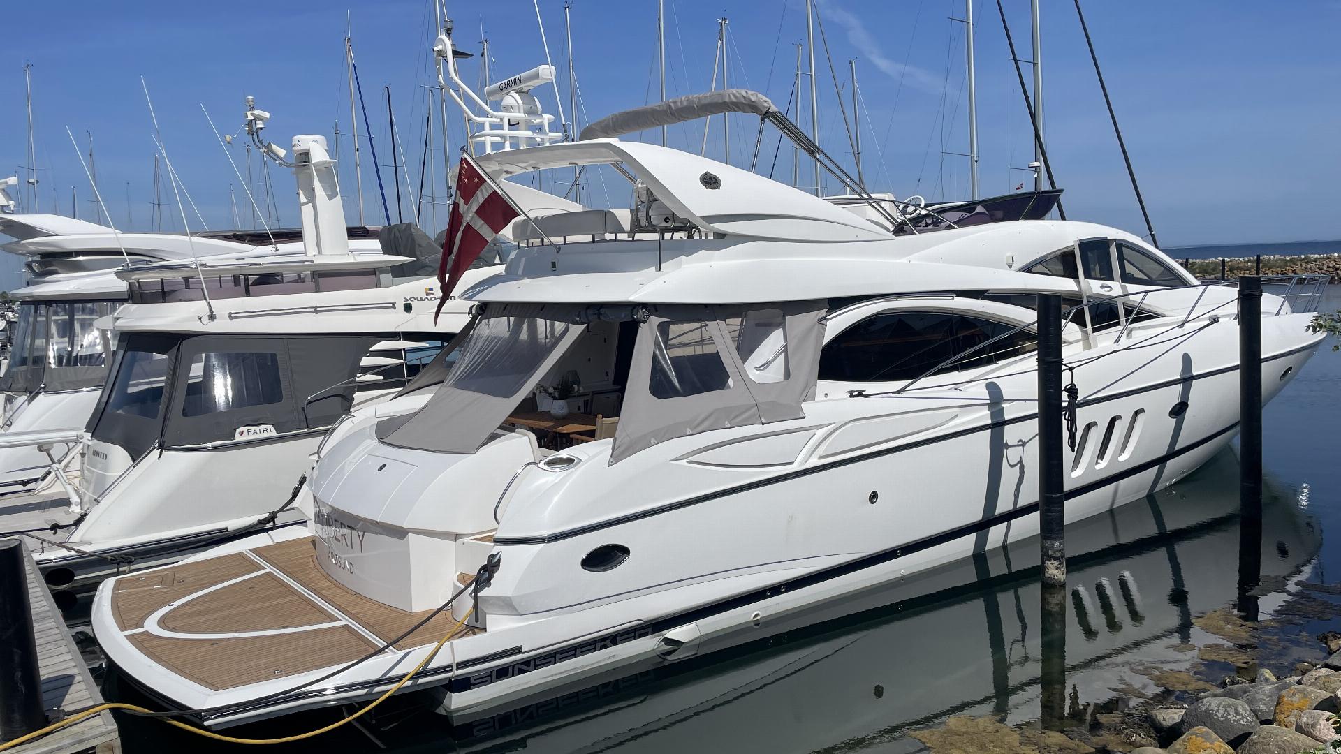 2004 Sunseeker Manhattan 64