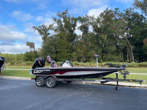 2025 Nitro Z20 XL