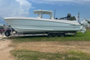 2023 Twin Vee 340 GFX CC