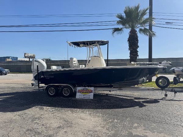 2025 Pathfinder 2400 TRS