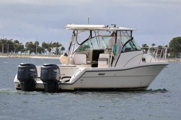 2006 Pursuit 3070 Offshore