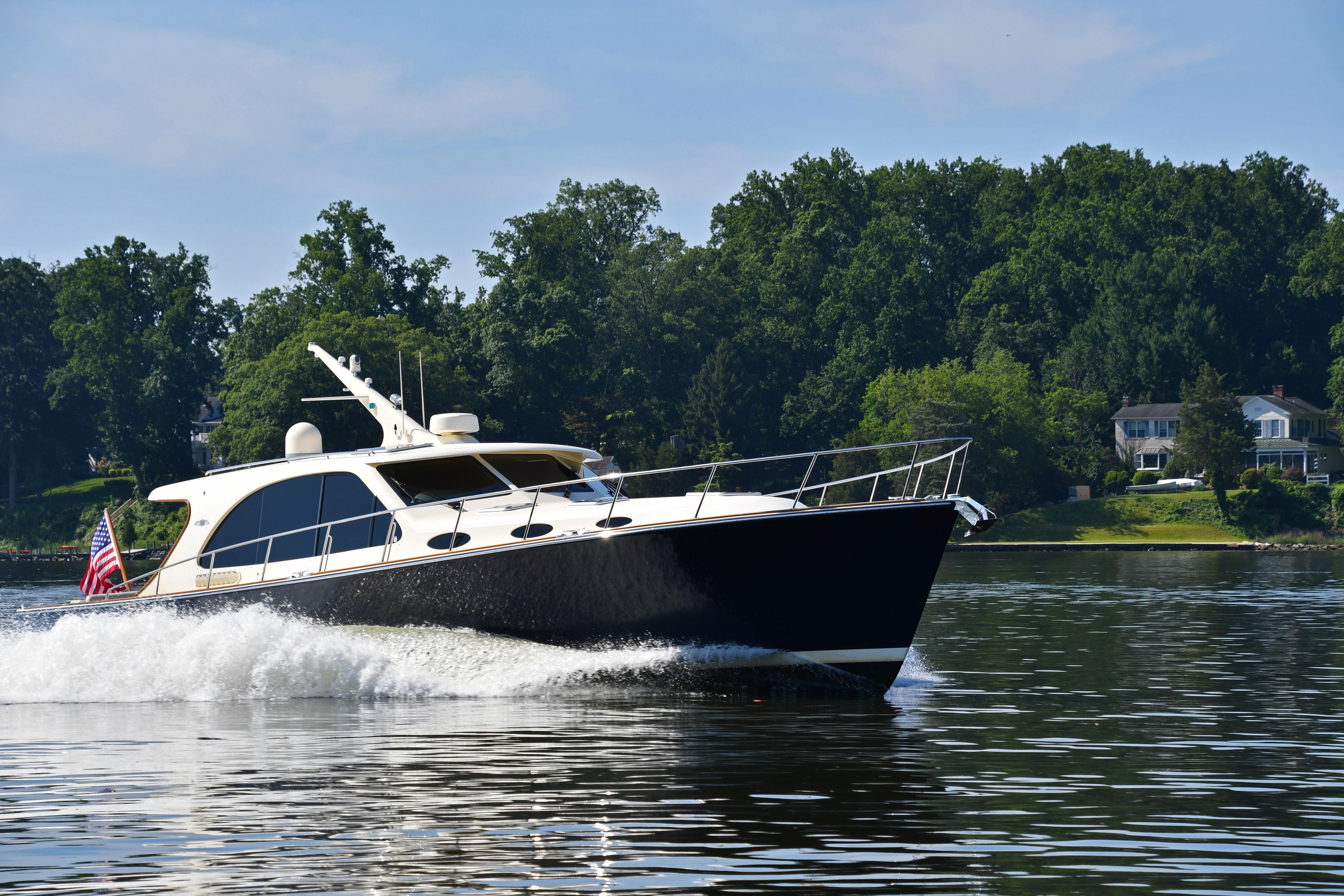 2020 Palm Beach Motor Yachts PB52