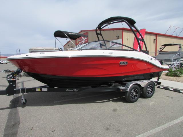 2025 Sea Ray 190 Sport