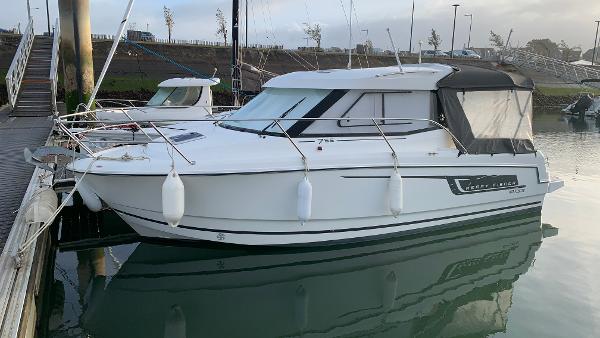 2015 Jeanneau Merry Fisher 755