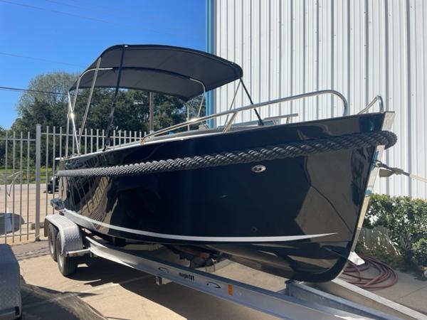2023 Maxima 620 Retro