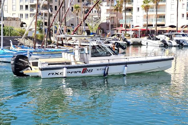 2016 Axopar 28 T.TOP