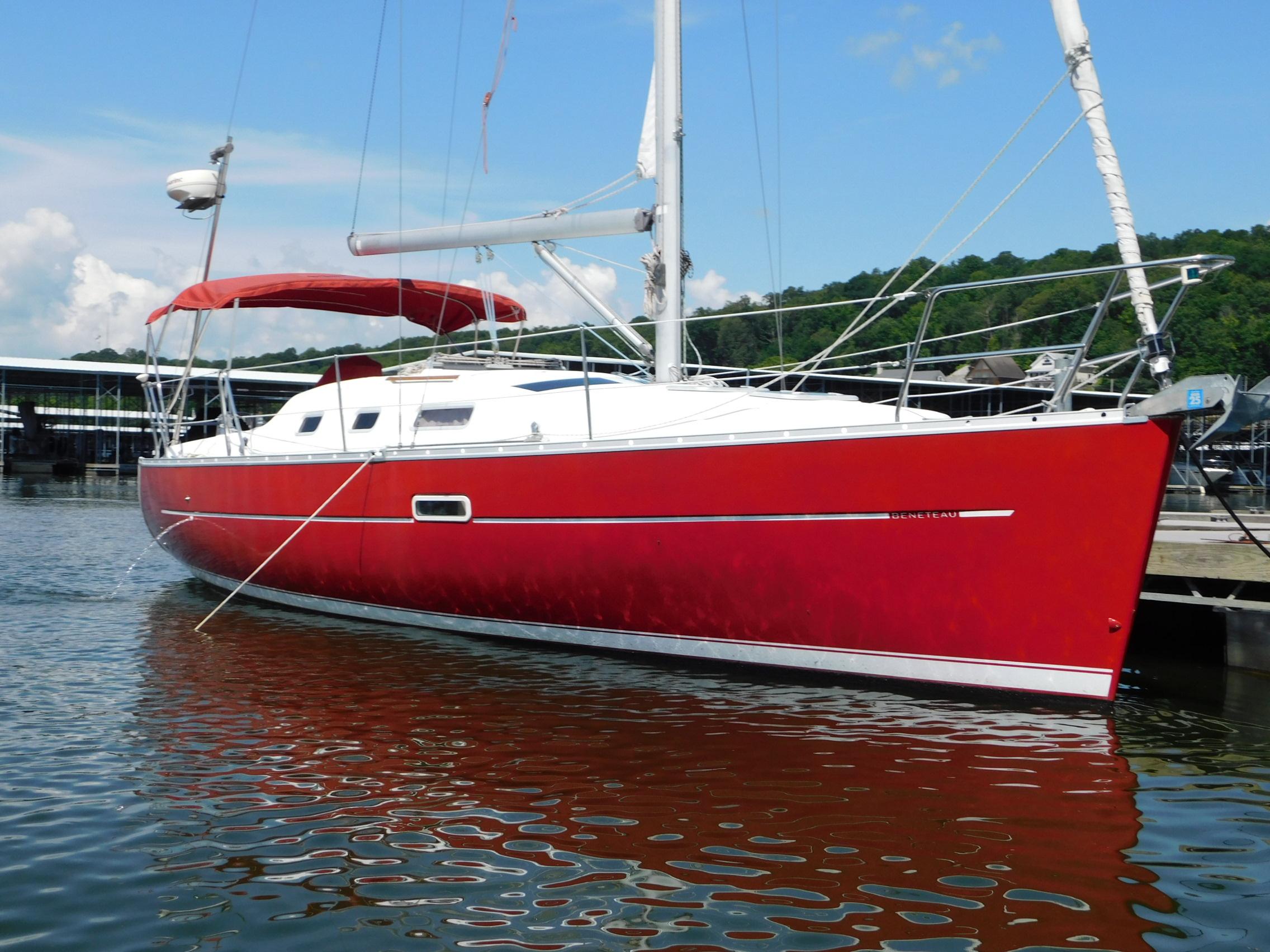2005 Beneteau Oceanis Clipper 323