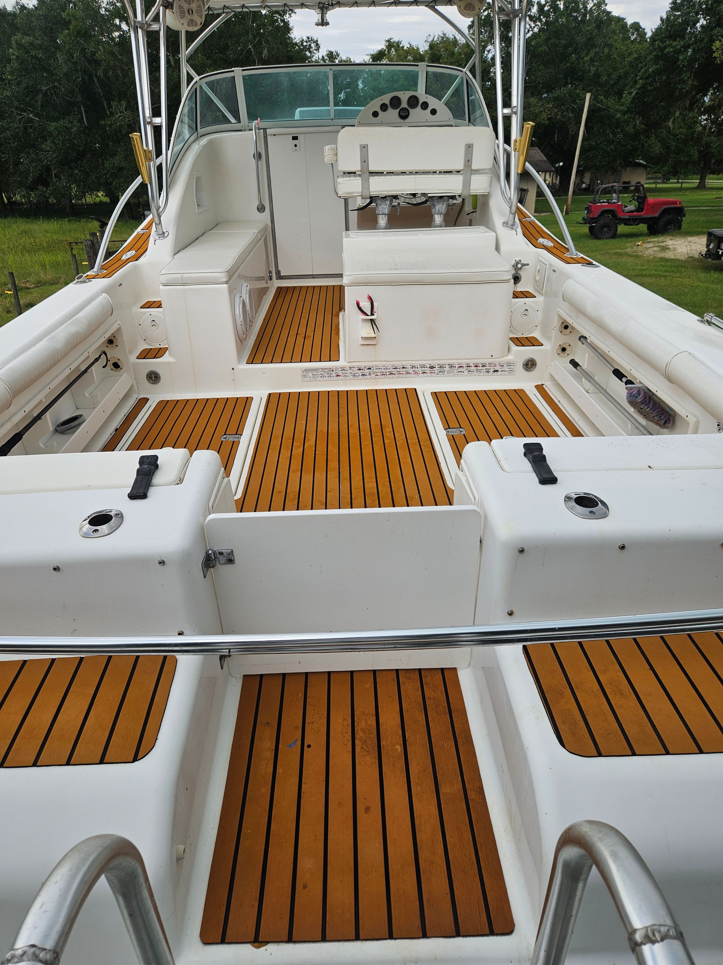 2000 Hydrocat 30