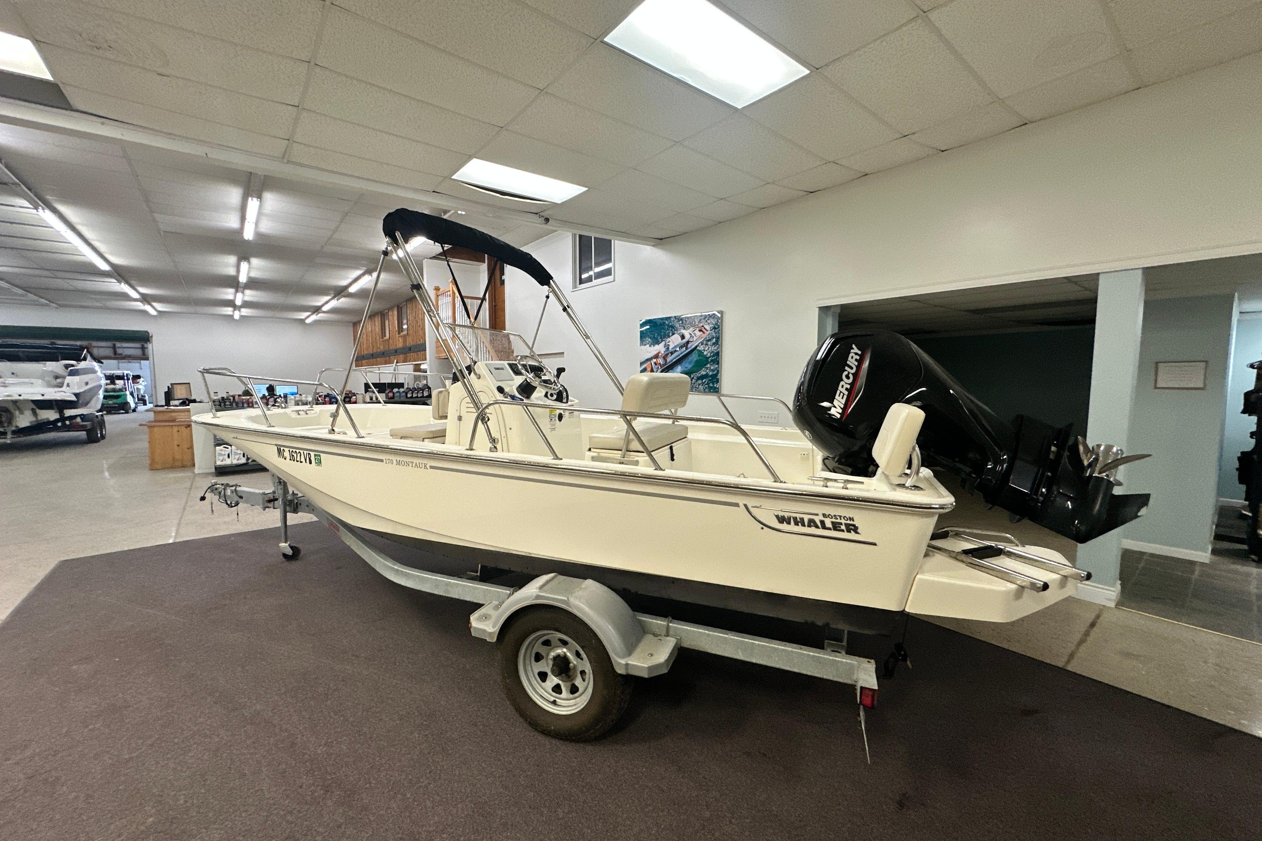 2021 Boston Whaler 170 Montauk