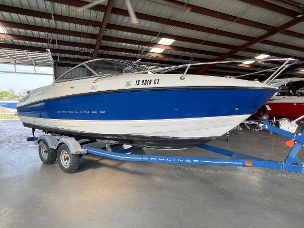 2007 Bayliner 212