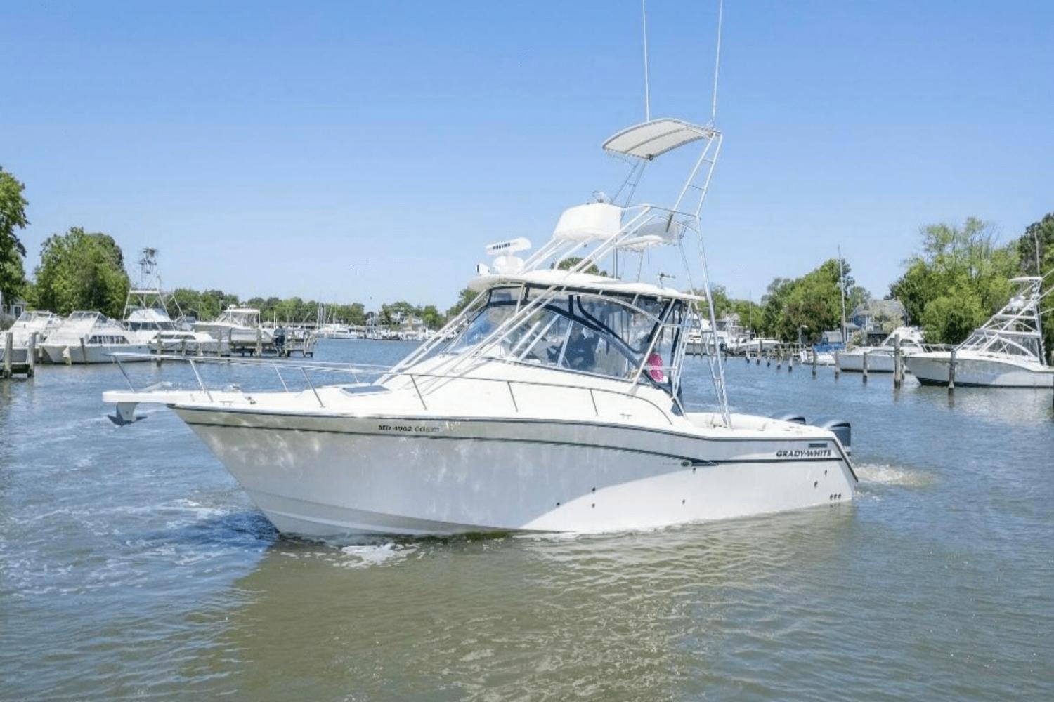 2014 Grady-White Express 330